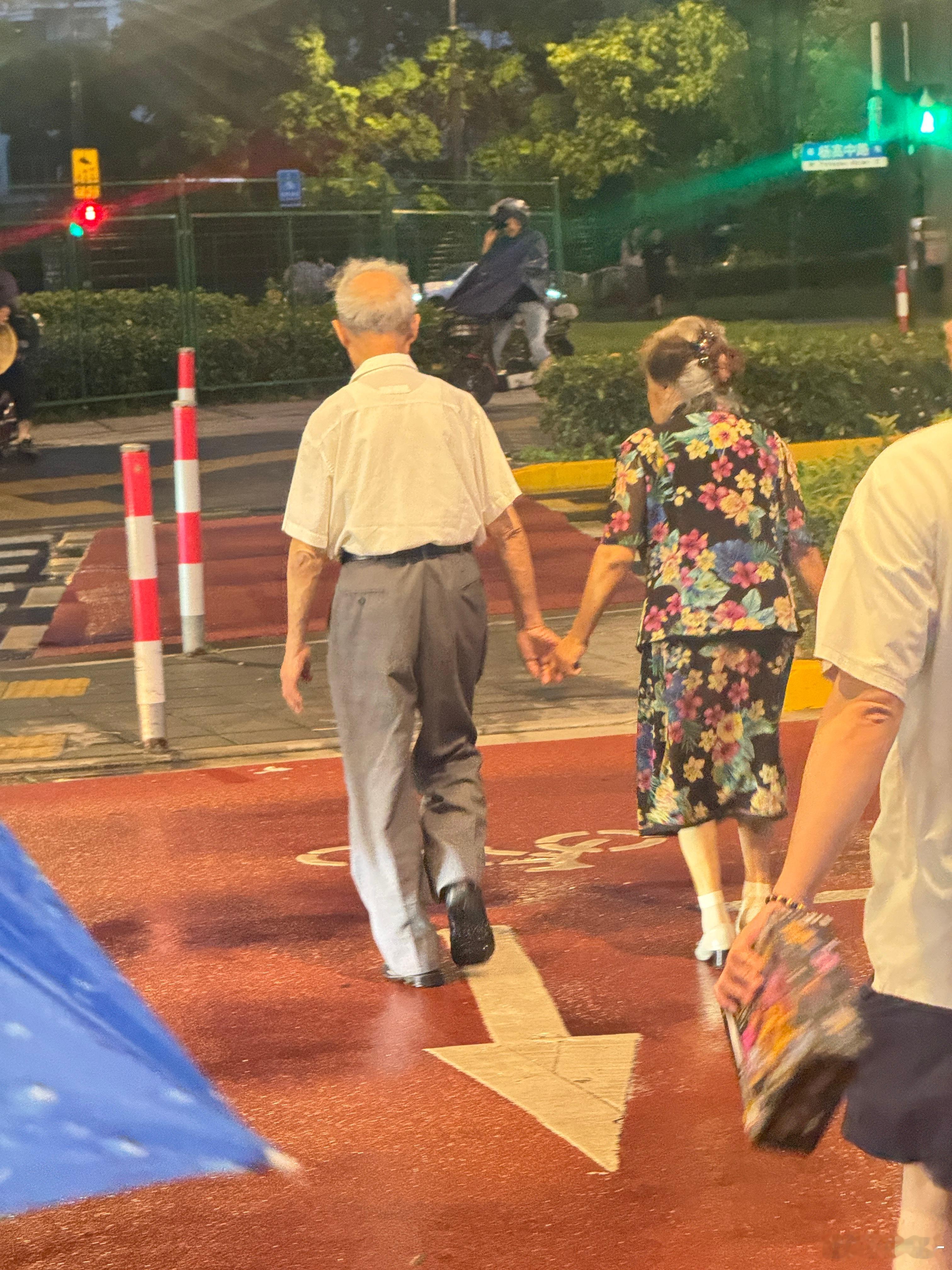 本来已经摆烂不想更新了，因为看了场U17比赛莫名其妙回到橙v，那就插缝更起来吧！