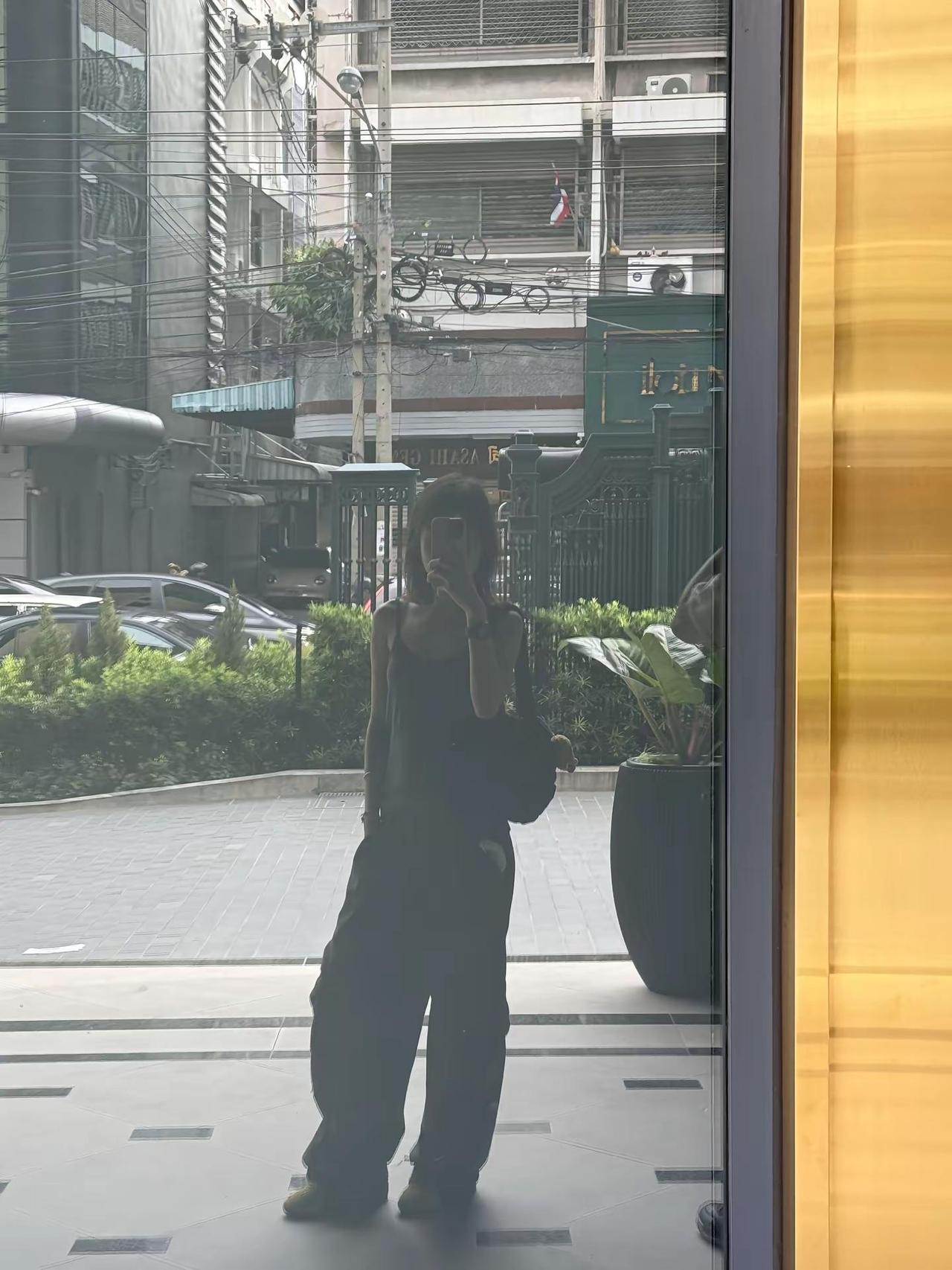 对镜拍这块 我有发言权今天穿什么 合集