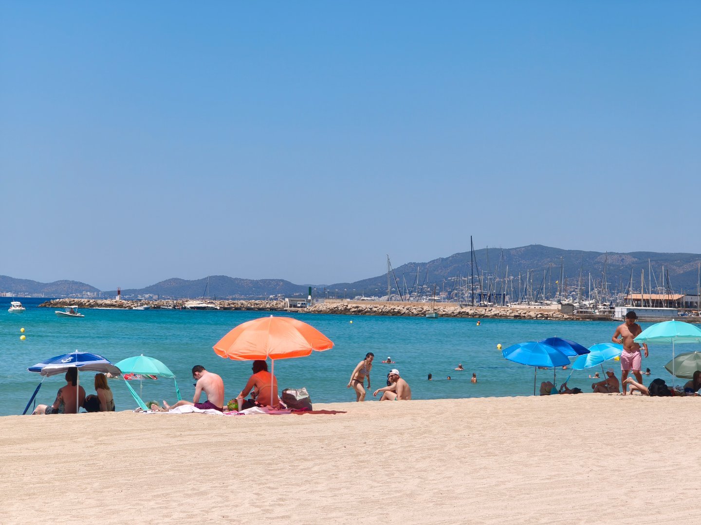 西班牙马略卡岛最著名长沙滩---帕尔马海滩（Playa de Palma）帕尔马