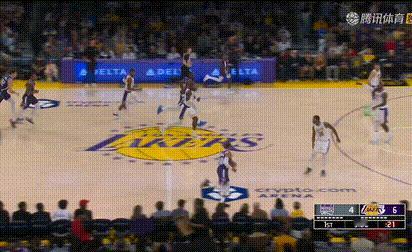 Show Time，斯玛特抢断威少+空接詹姆斯 