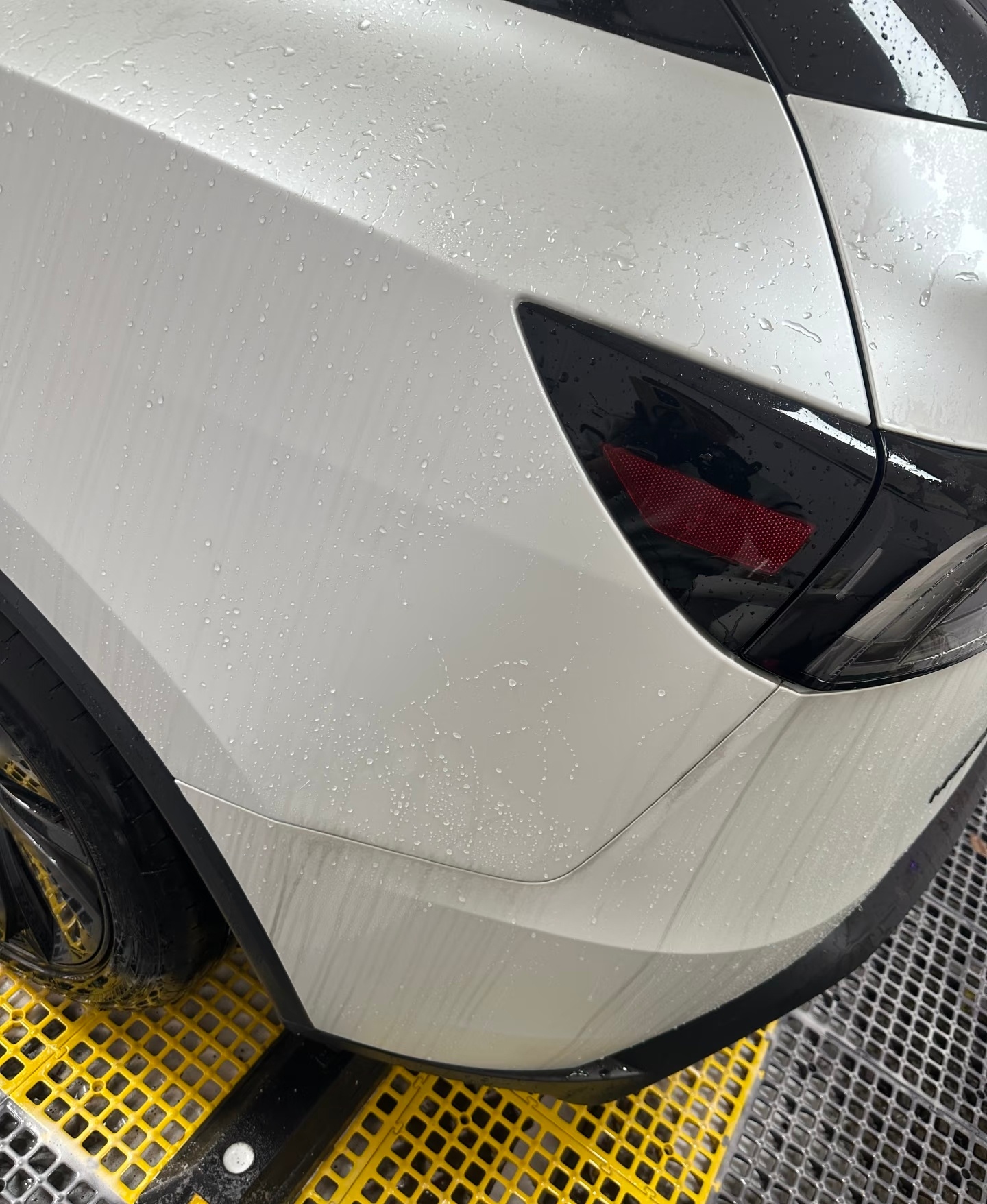 原来洗车的尽头是洗衣粉 