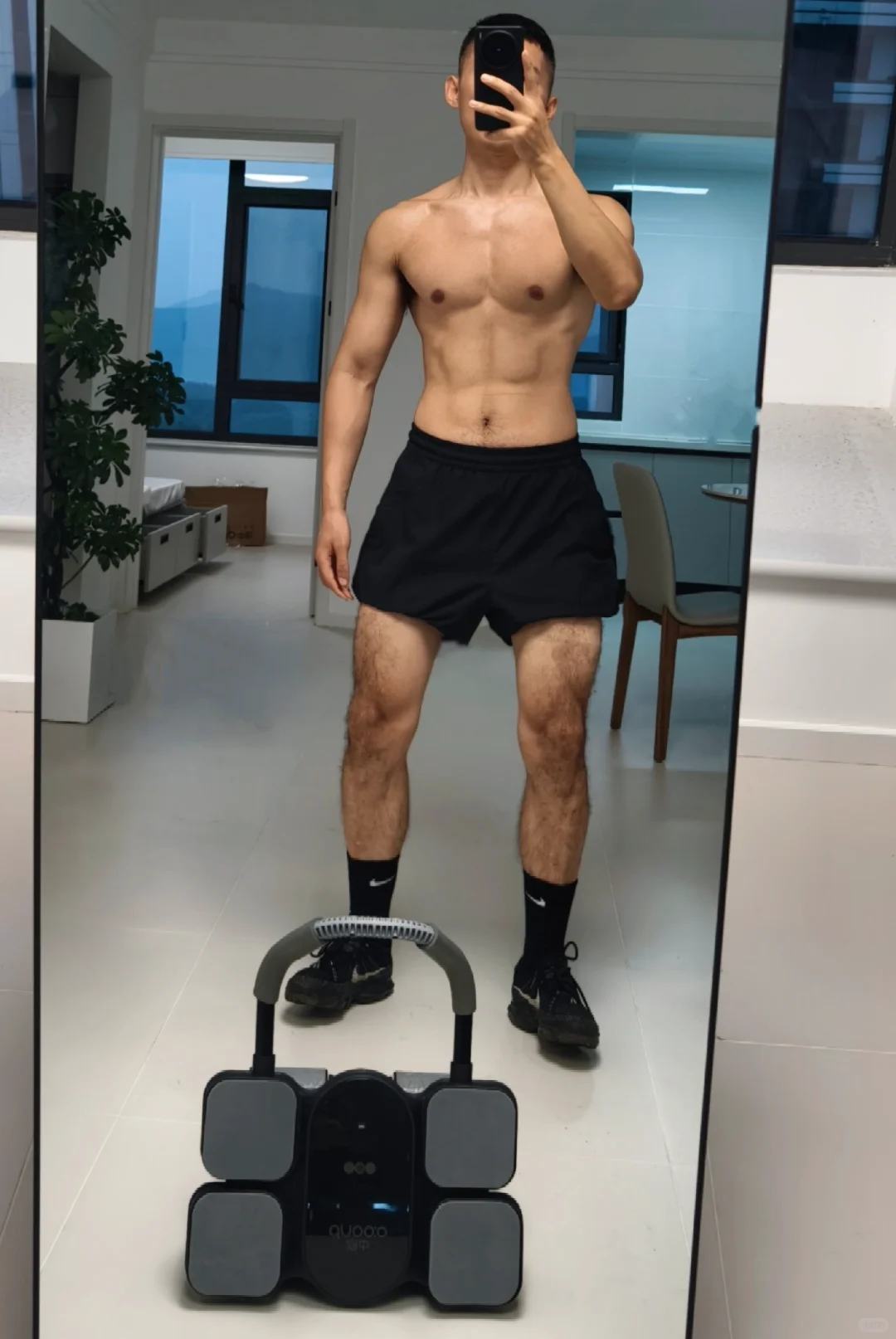 练出腹肌，强化核心！