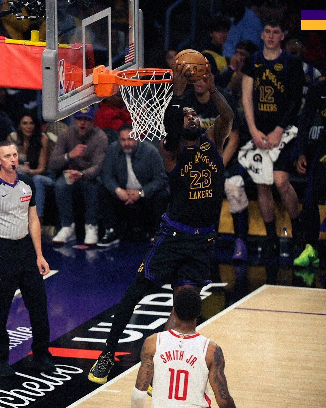 什么水平？今天的詹姆斯……——全场出战39分钟——20投8中，三分球5中2——罚