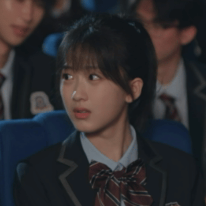 我们的少年时代2女同学陈翊曈小妹妹好漂亮啊，左奇函好幸福啊和她在剧里好像还有对手