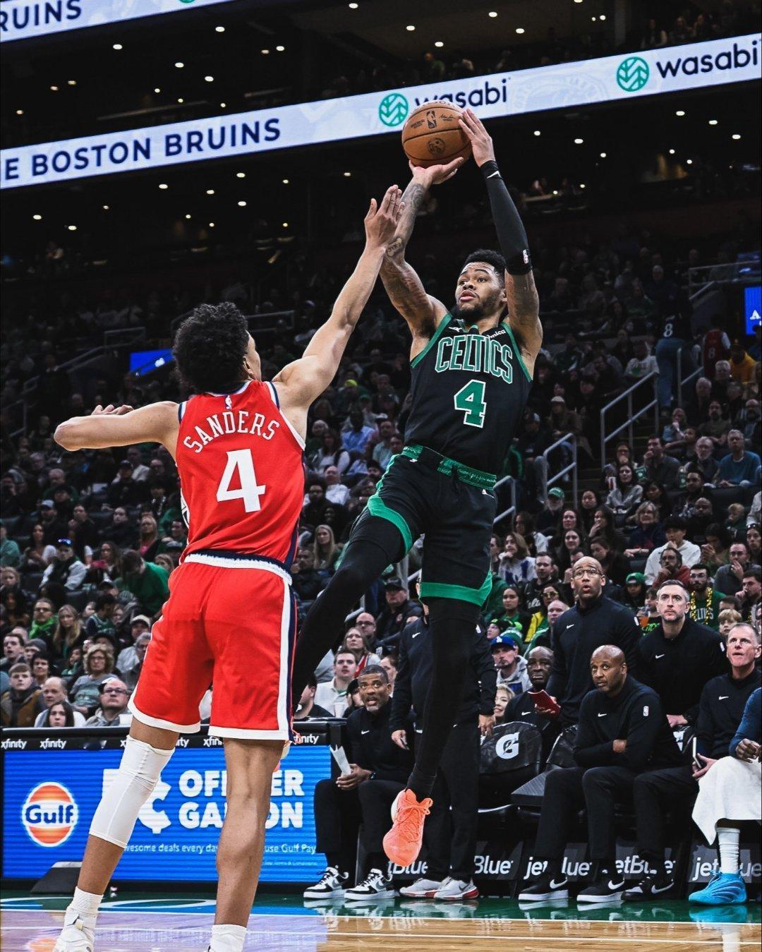 记者Brett Siegel在一档篮球节目中表示：“根据过去一周的消息，凯尔特人