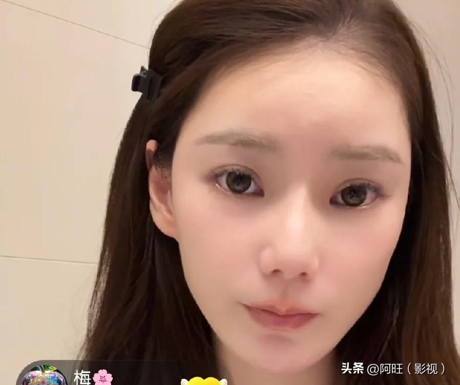 这两天，小菲与马筱梅一同前往湾湾探望玥儿姐弟，行程备受网友关注，大家纷纷好奇，夫