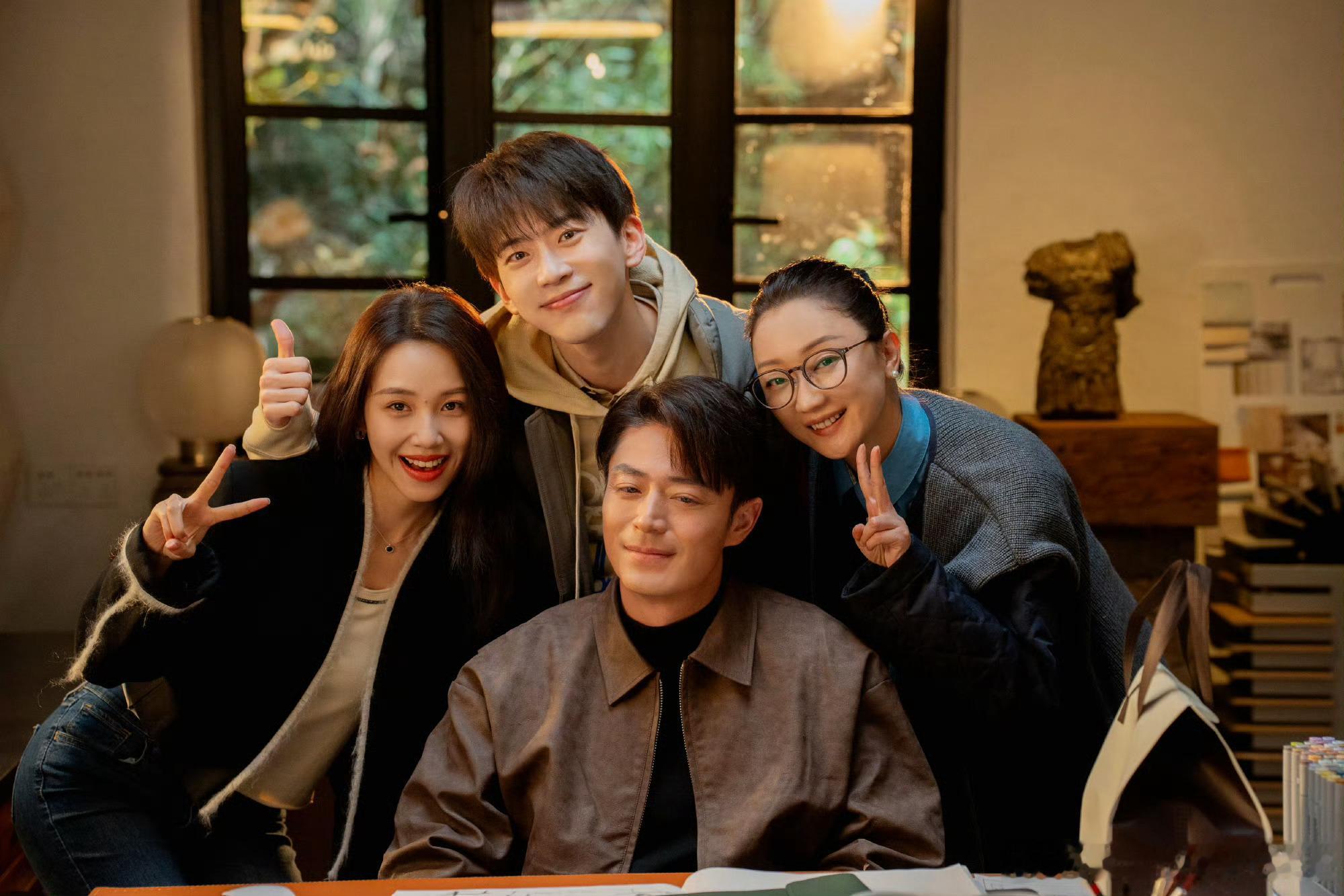 霍建华  来自霍迷的情书 hjh霍建华他为什么依然单身 重新定义了幸福主义的霍建