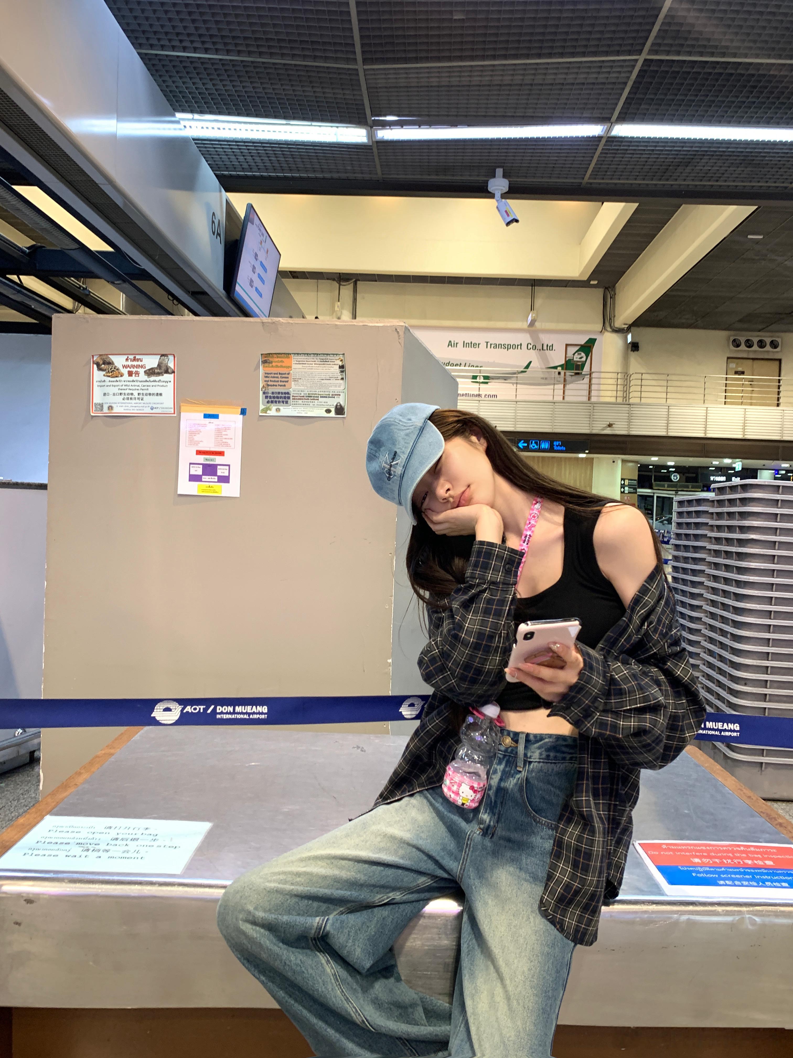 收工赶紧洗个澡就带团队出去做个马杀鸡按了两个小时 我的骨头咔咔响 按头我觉得是最