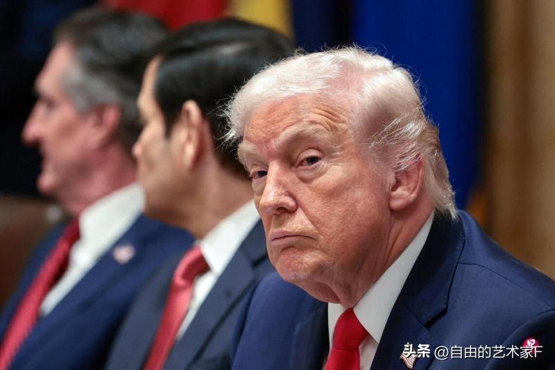 打伊朗的理由，美以给了：认为伊朗没有谈判的可能，所以就打了


就在刚刚，美国和