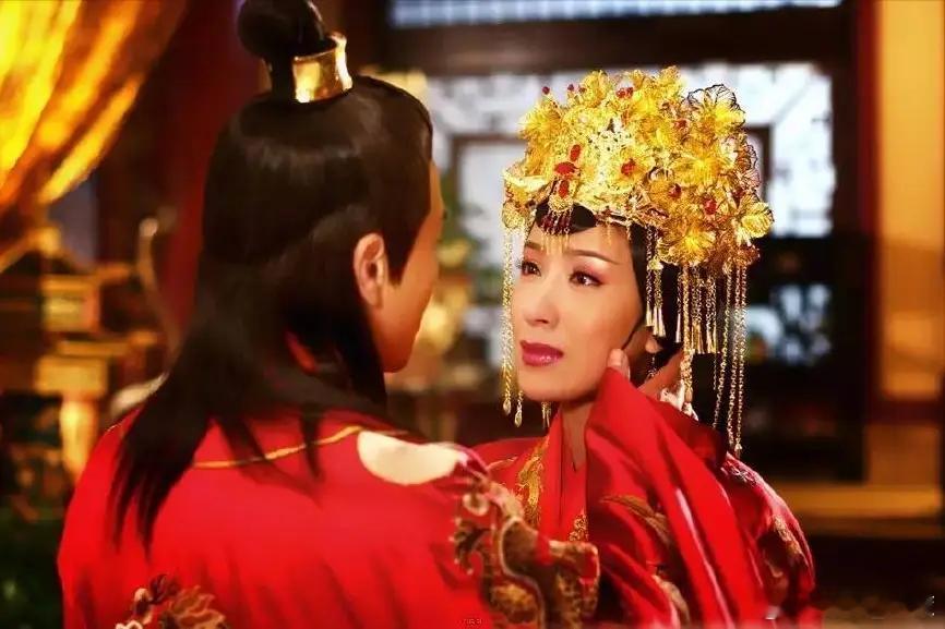 明宪宗与万贞儿：一段颠覆后宫的旷世畸恋1462年，年仅15岁的太子朱见深，宠幸了