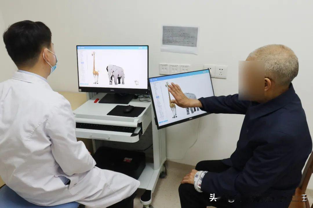 脑出血后遗症，不会说话了？这样改善！
 
一、药物治疗
使用修复脑神经的Y物，促