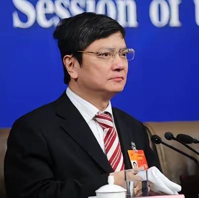 当下就业形势这么严峻，要是自动驾驶技术全面取代出租车和网约车司机，自动派送系统抢