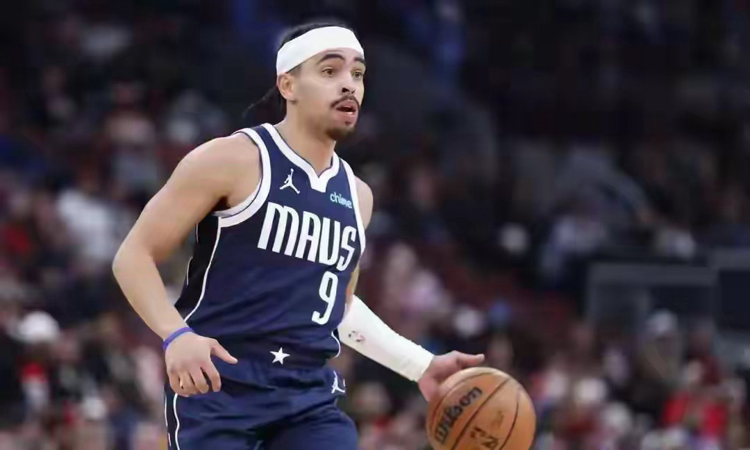 弗拉格生涯之夜！独行侠客场130-120掀翻骑士，华盛顿20+11+5，马绍尔2