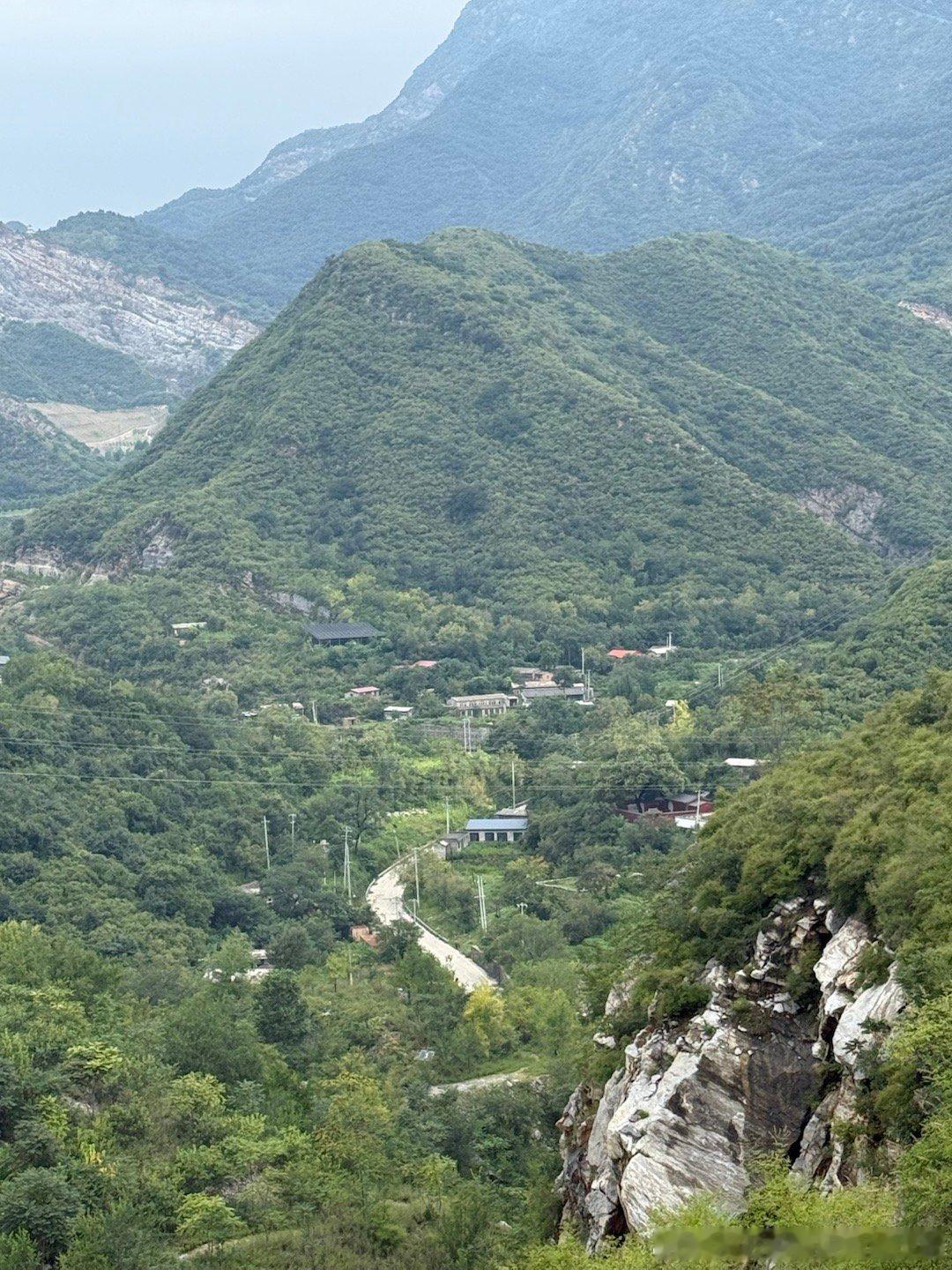 家里一位大学生小朋友跟我讲：我们普通人不能试错，试错成本太高了。我：你从来都不怎