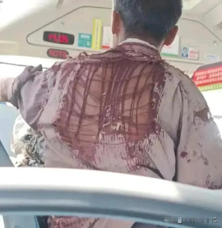 看着可怜