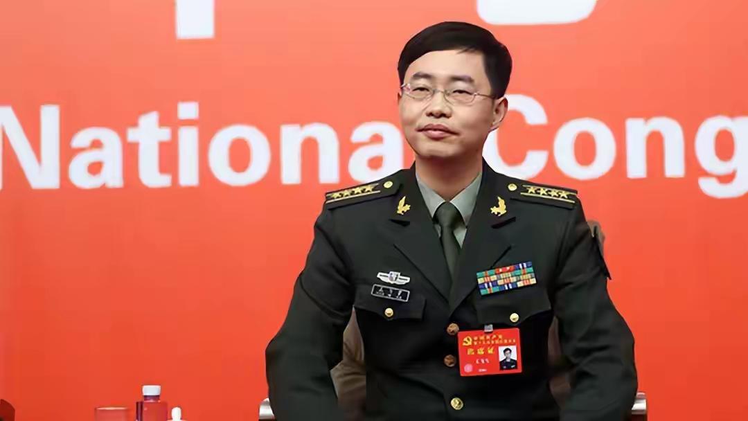 性能高出1000倍，中国北斗被某国电磁干扰，他成功破解助北斗建成
 

2007