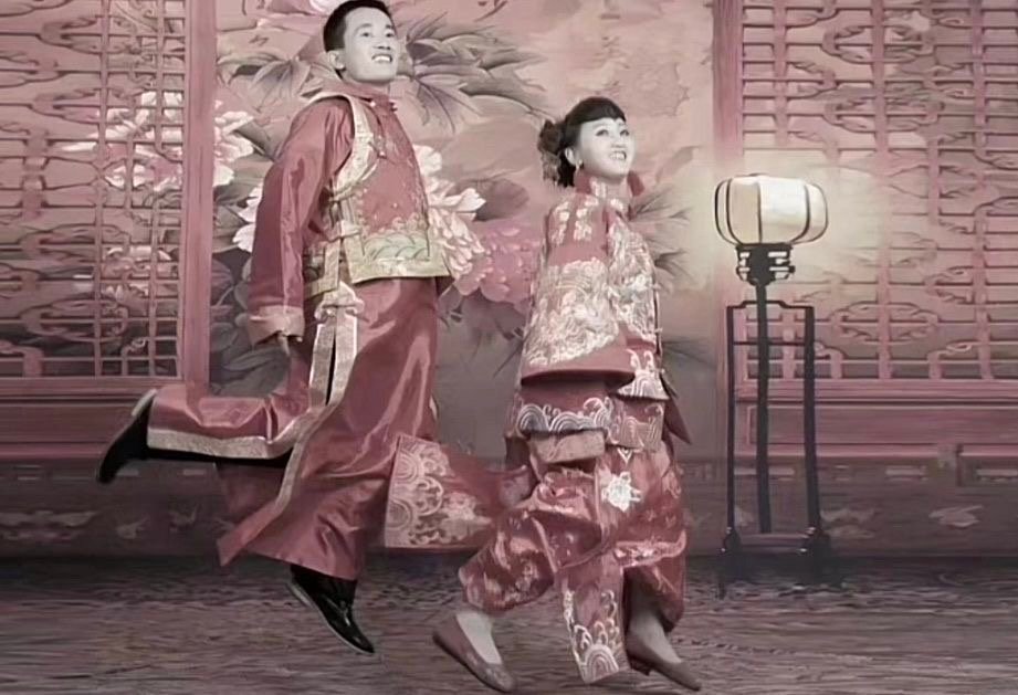 那些年网友拍的婚纱照，哈哈哈哈哈哈[允悲] ​​​