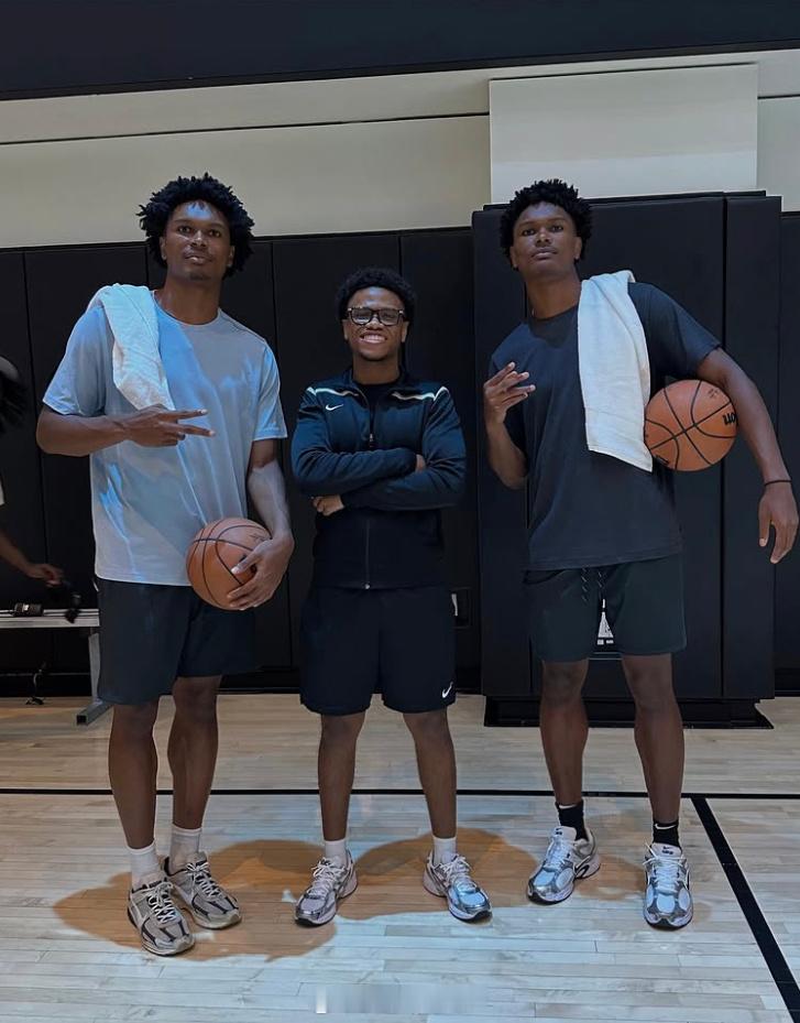 阿门和奥萨还在纽约训练阿门汤普森休斯顿火箭NBA吐槽大会 ​​​