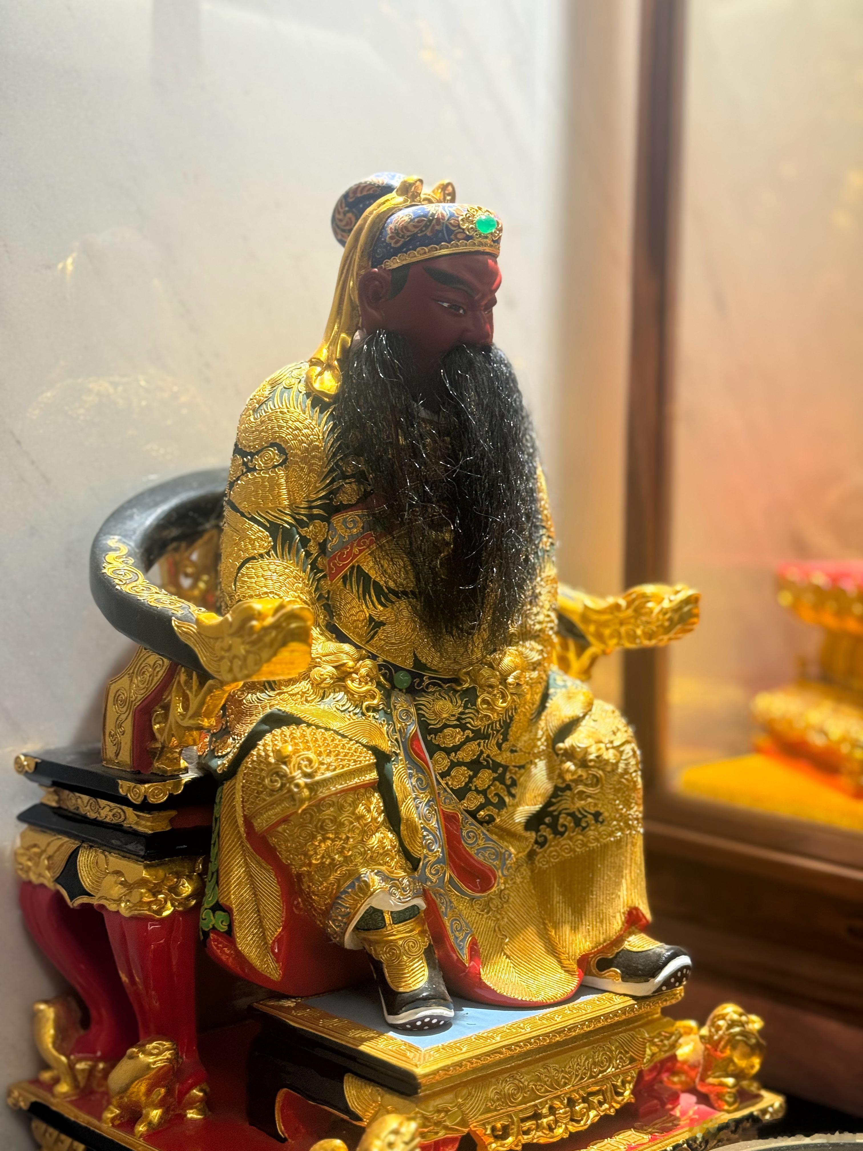 心软是病，深情致命，懂事的人，最委屈，有人说，人这一生，所有的疲惫和伤痕，多半都