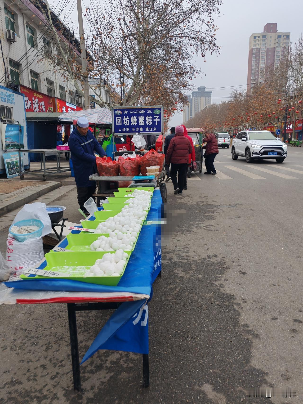 元宵节未到，元宵来了，年味满满
2月25日，坐标西安。今天正月初9，我出差经开区