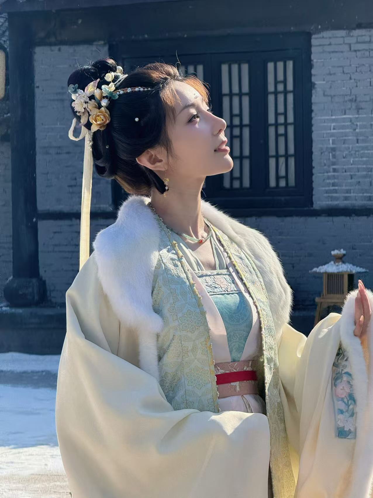 崔千金逐玉中最大恋爱脑 谁看《逐玉》不被崔千金的恋爱脑戳中！身为县令千金，要钱有