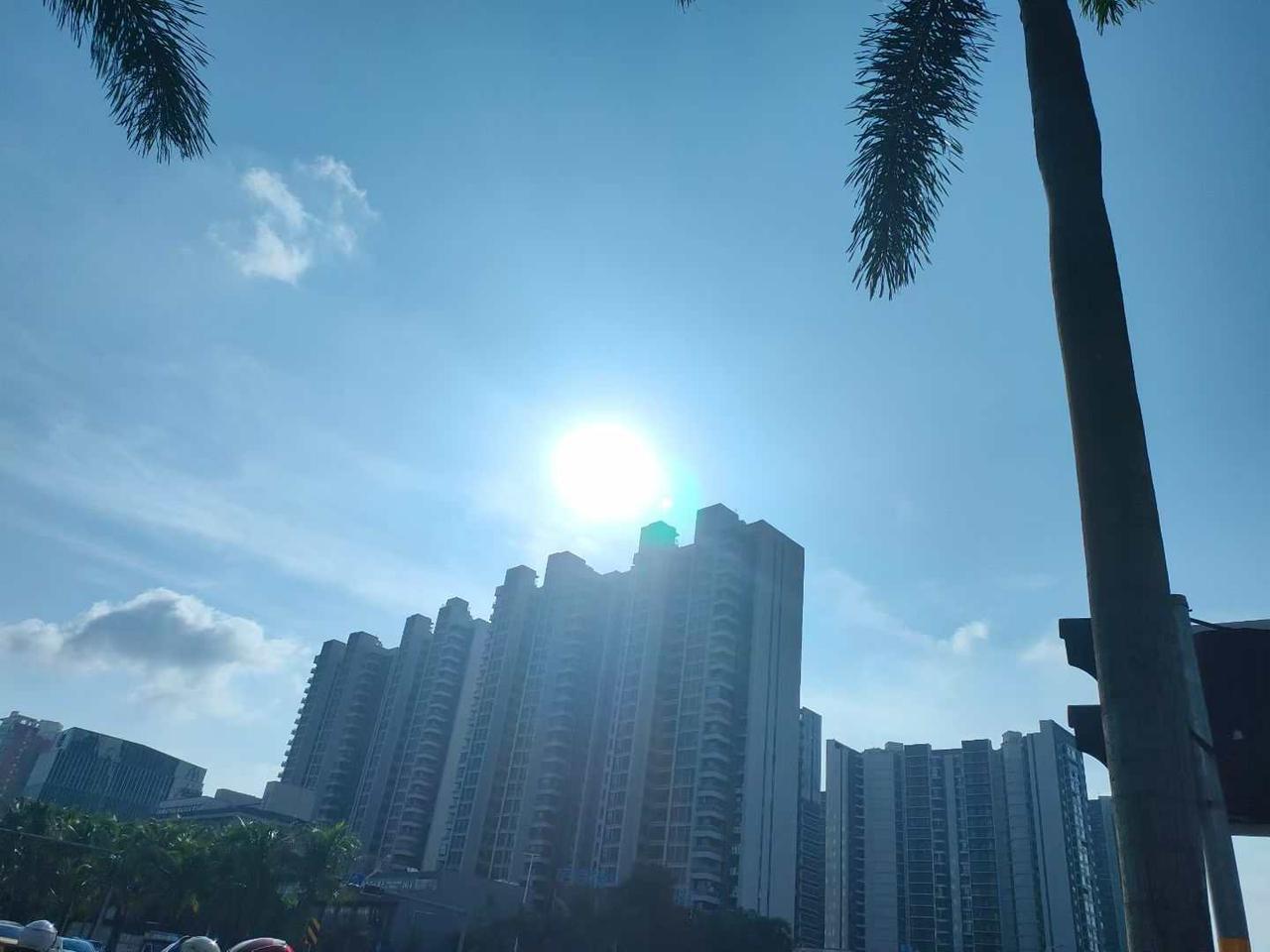 今天写了6篇微头条。
阅读量7，收益零。
放宽心，不要为了难过。
我目前没啥着急