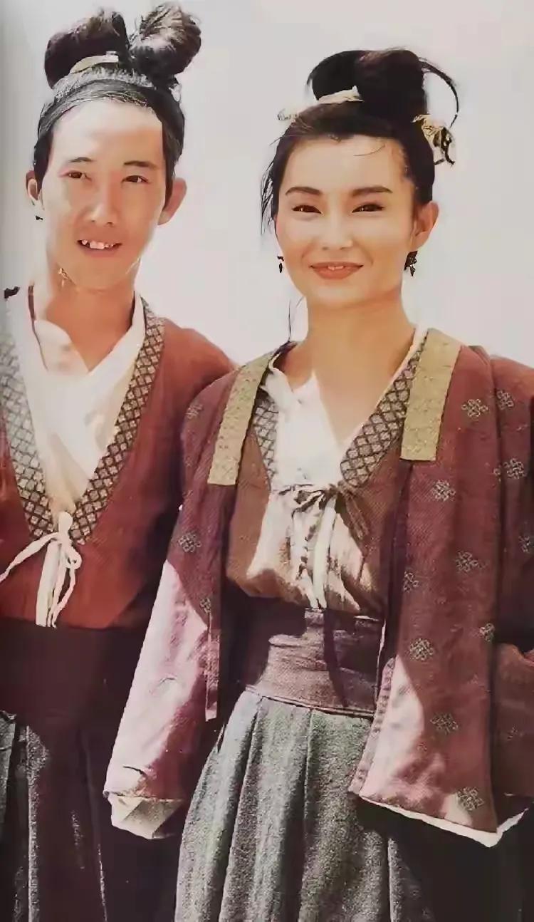 令人意外的是，《新龙门客栈》竟然是张曼玉从影以来的第一部古装武侠片。因为片中有大