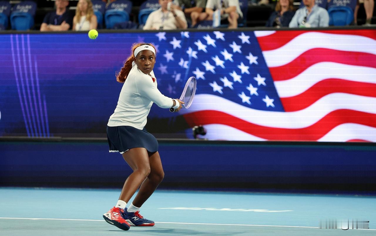 高芙，又是MVP[灵光一闪]
深夜结束的联合杯美国队与阿根廷队的比赛，卫冕冠军美