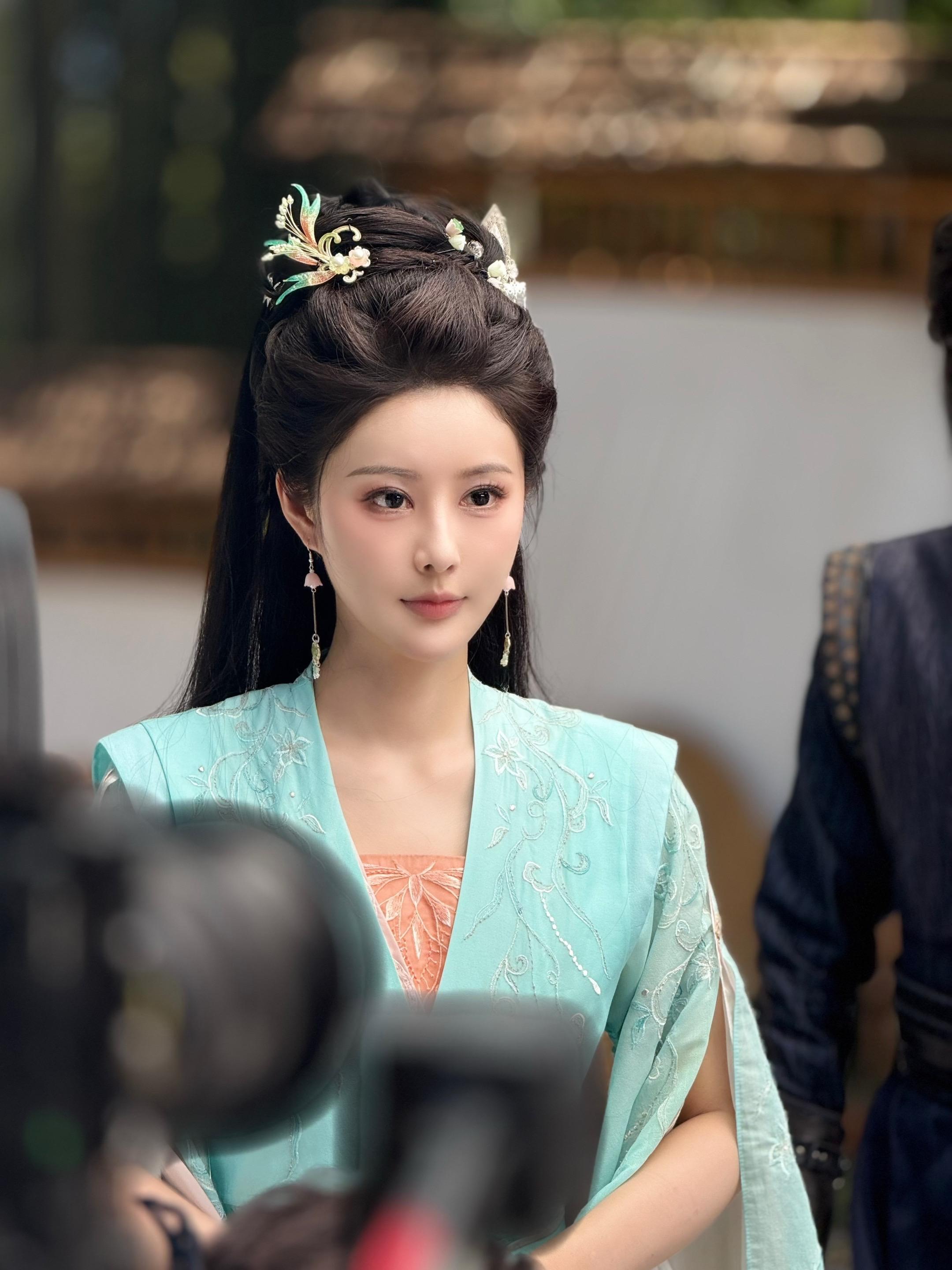 是梦想 是实现 是坚持 是到现在🎬