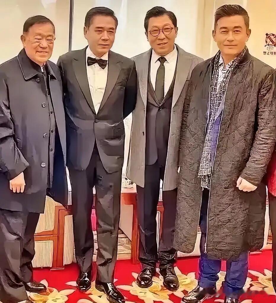 这四位都是真正的老戏骨了，有些演过很多经典角色，有些演什么都像是自己，我觉得能把