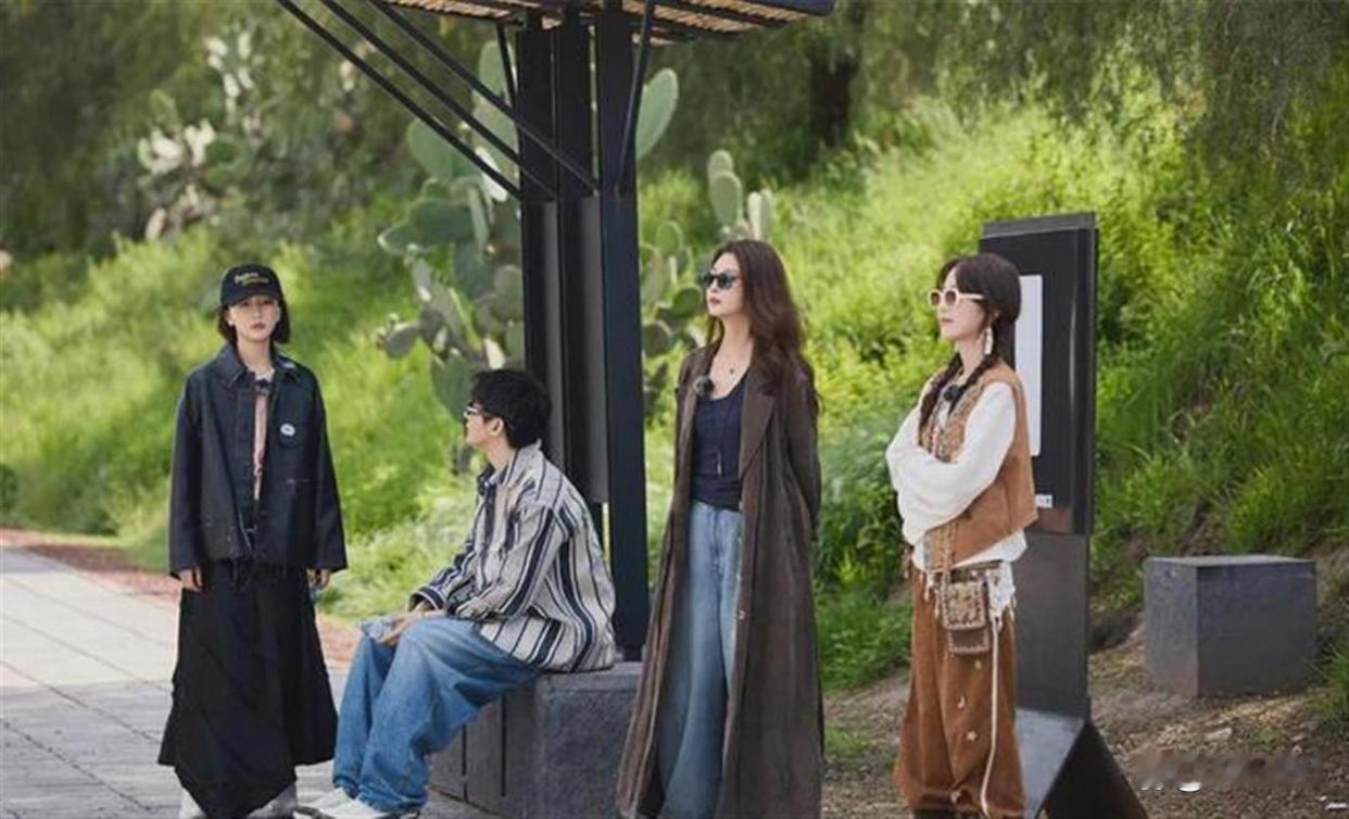 《花少2》又一次火爆全网，却夺了新1季的锋头？ ​​​