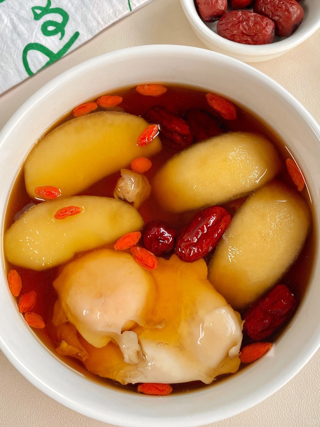 连着喝了两周…感觉自己红光满面😭😭