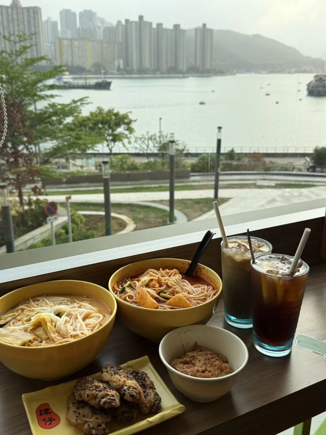 🌊在海边嗦粉，真係chill到唔想走～