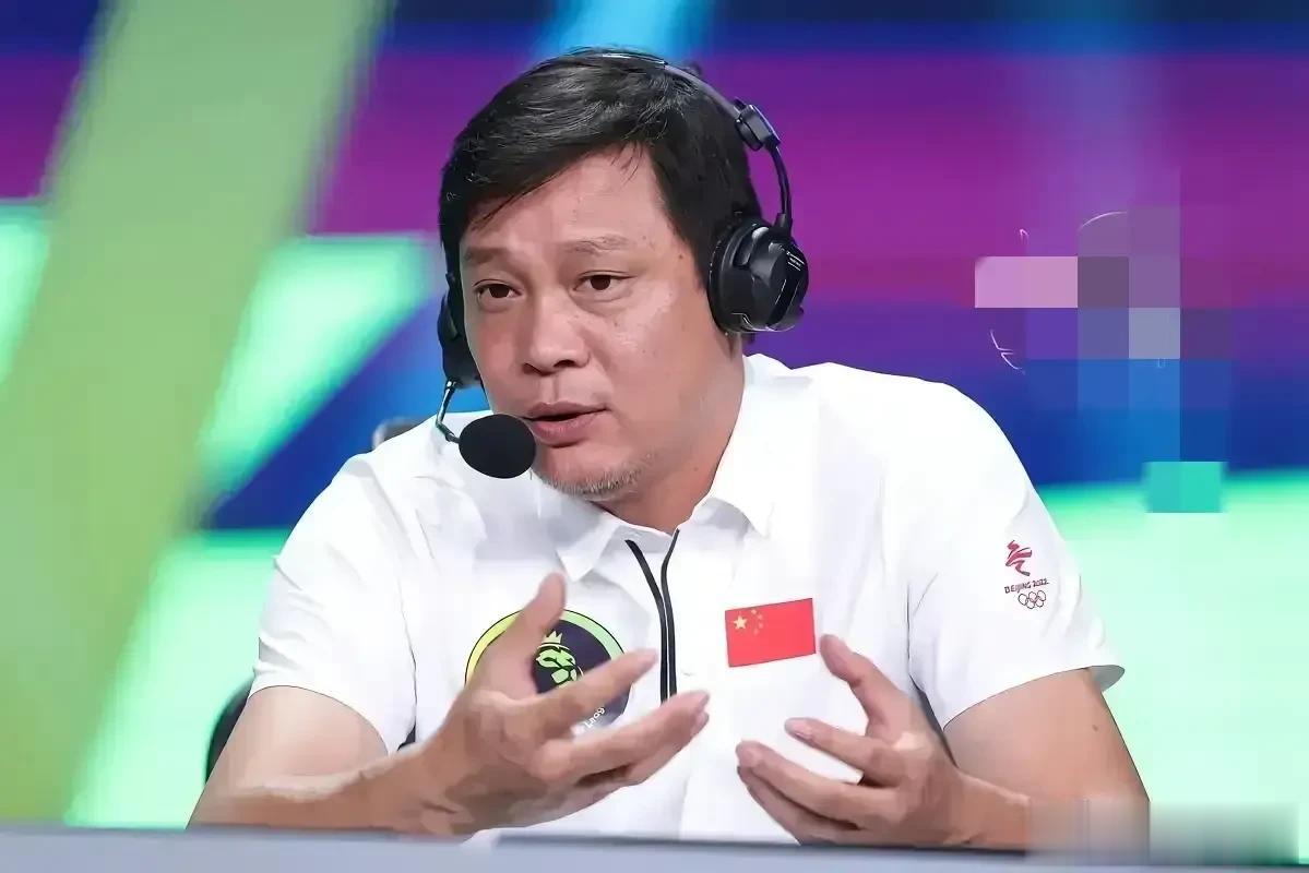 句句在理:前中国男足队长范志毅评价中国香港0:4输给日本队句句在理:

1、这场