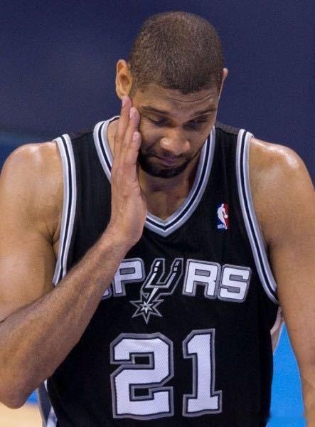 马刺球迷意难平 NBA季后赛热议 文班亚马全网马刺球迷破防！只差一球就能拖进加时
