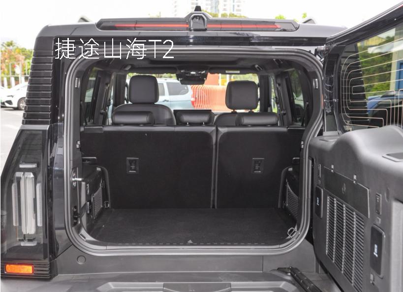 空间至上，深蓝G318为何成为家庭出行新宠？

对空间需求比较大的朋友，还是建议