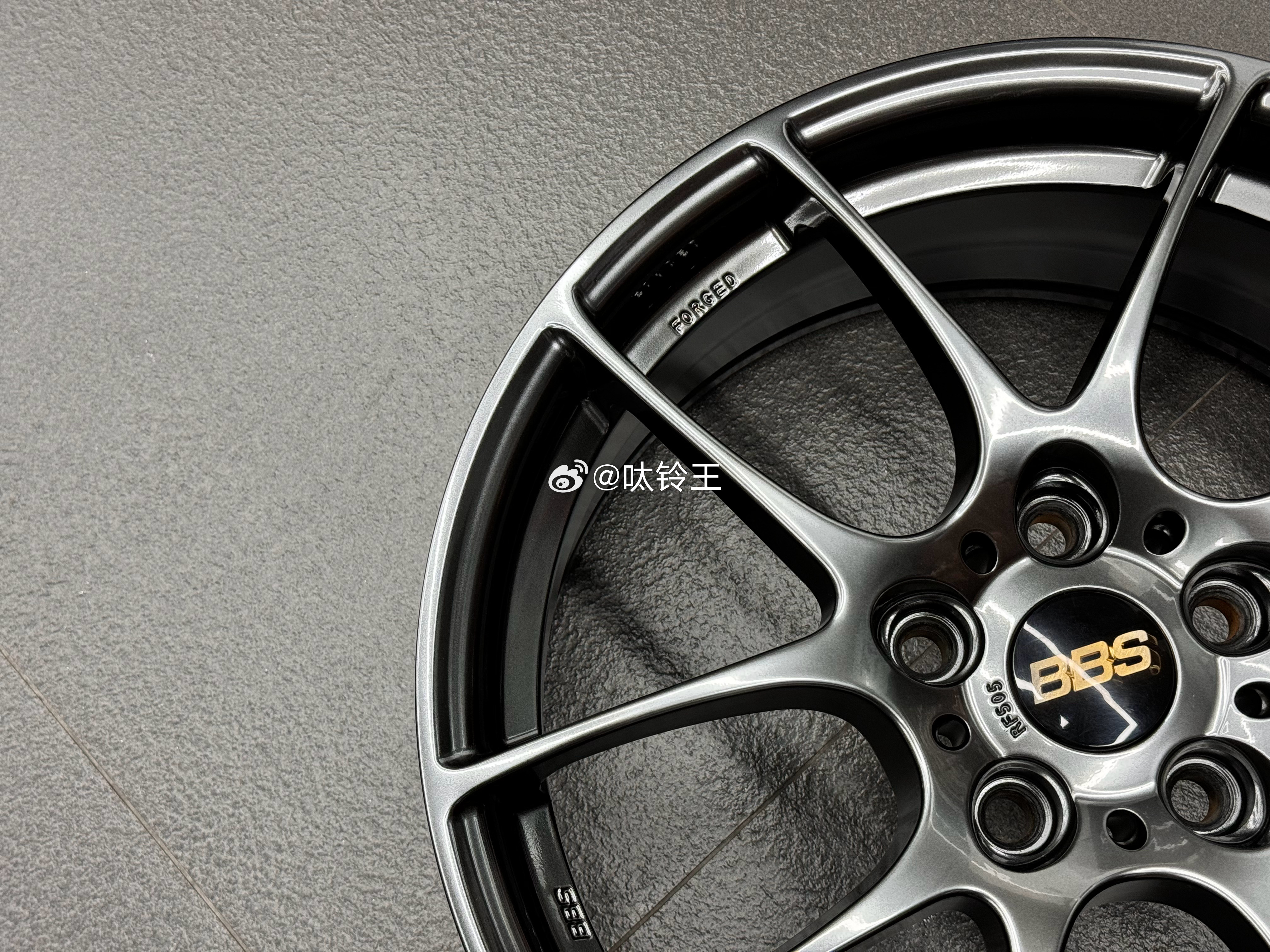 心情件：日本进口BBS RF505数据：17寸 7.5J et45 5×112M