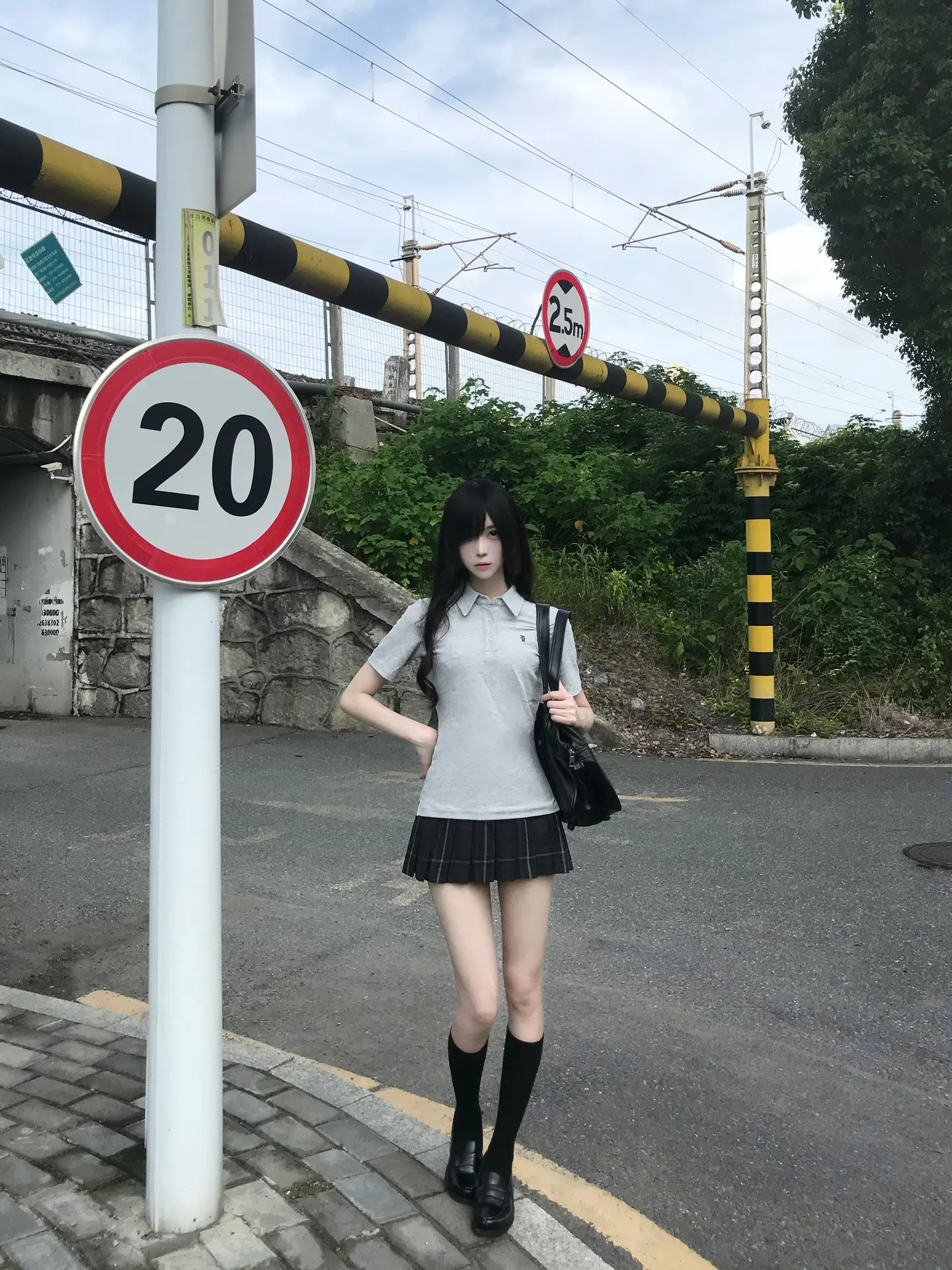 悲伤是说不出口的我流泪时陪着我就好