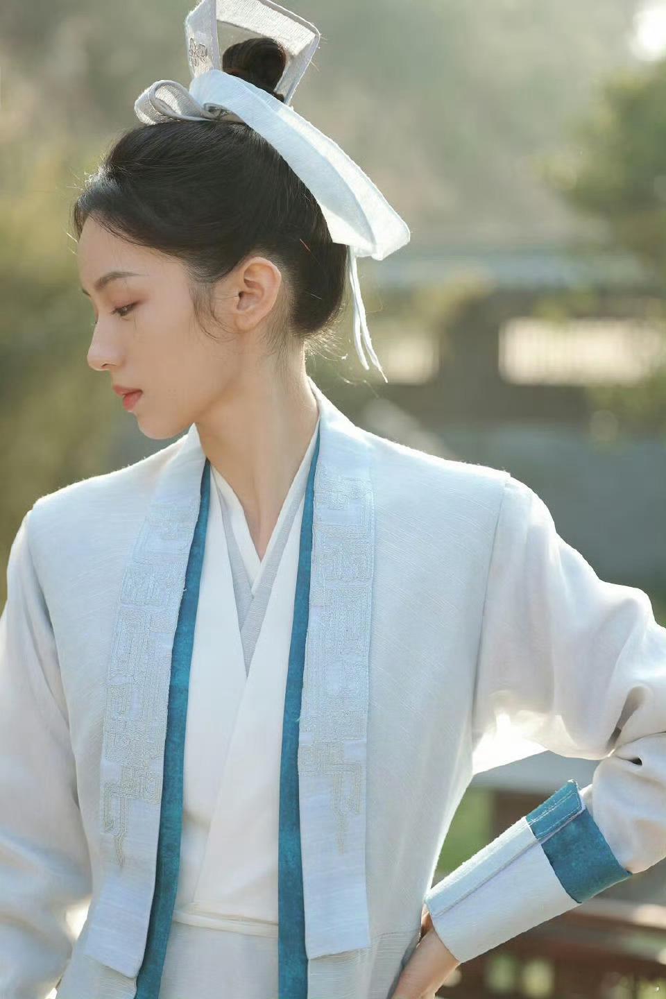 周也这好直观震撼的五官立体度 