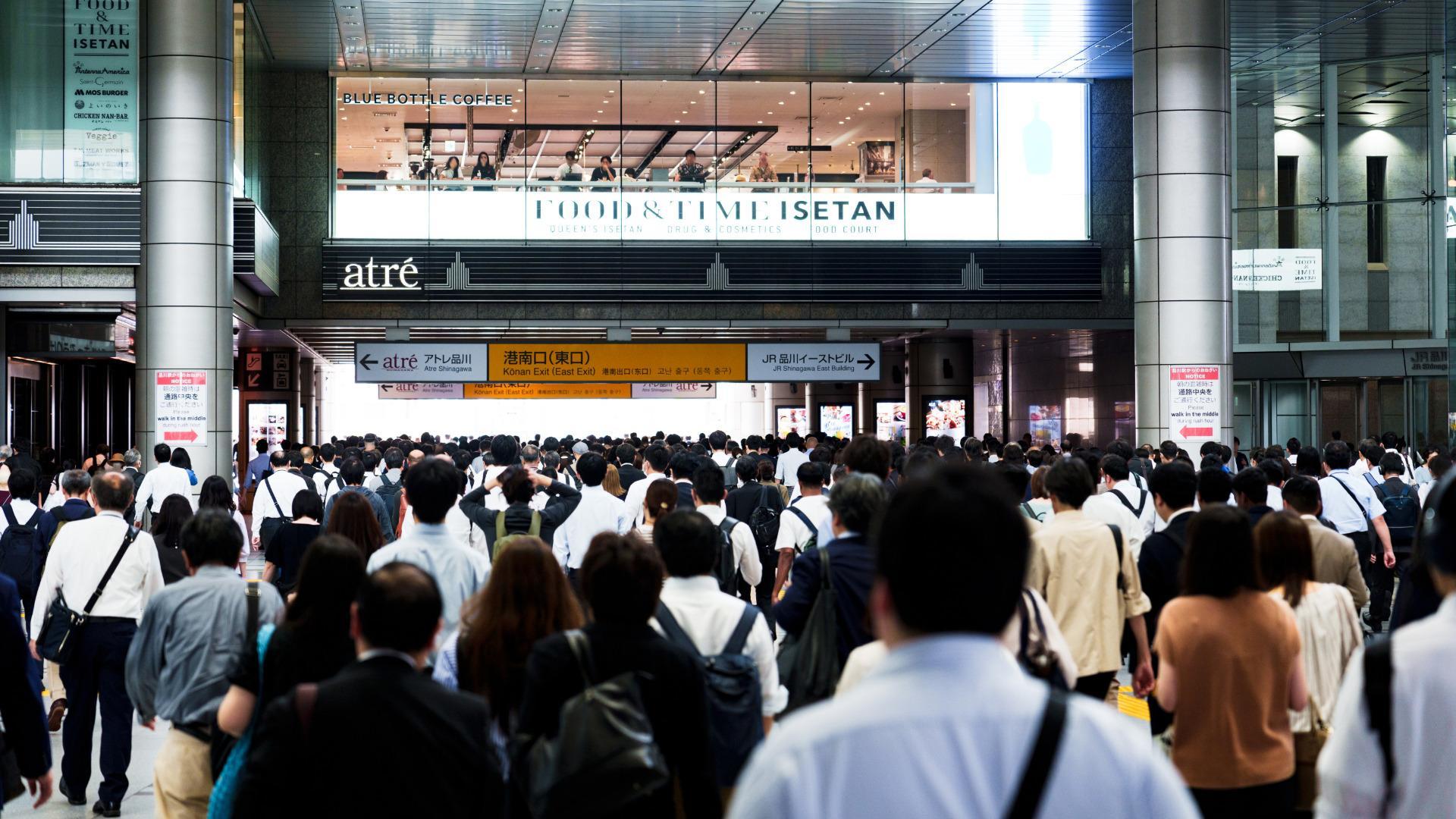 日本最新数据显示，其20个主要政令指定城市中，目前已有半数人口较十年前减少。预计