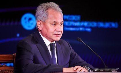 终于认清了！就在今天，据俄新社报道，俄罗斯安全理事会秘书绍伊古表示，俄罗斯多次错