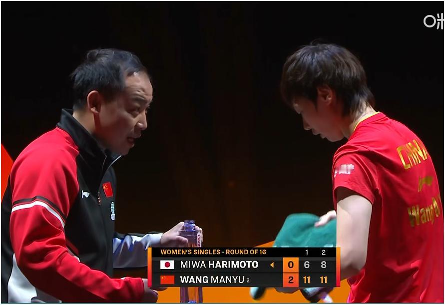 王曼昱4比2张本美和，晋级WTT总决赛八强。张本美和今天打得特别顽强，王曼昱也比