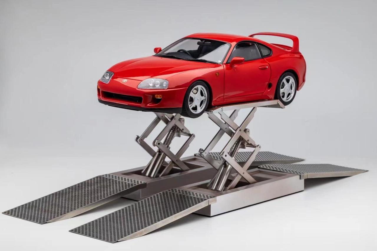 LCD 模型品牌出品的1：18 丰田 Supra A80（牛魔王）来了
合金4开
