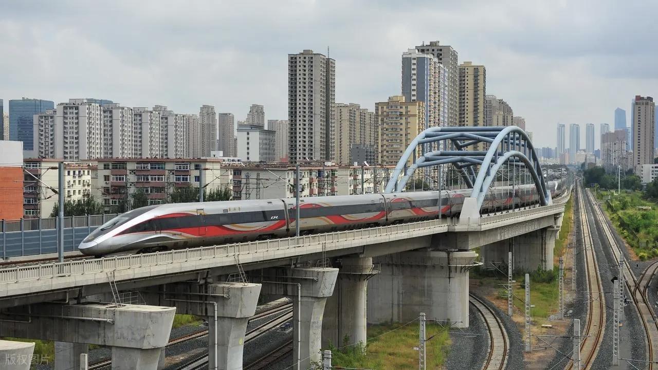 2026年作为“十五五”规划的开局之年，广西铁路建设迎来集中发力的关键节点，三条