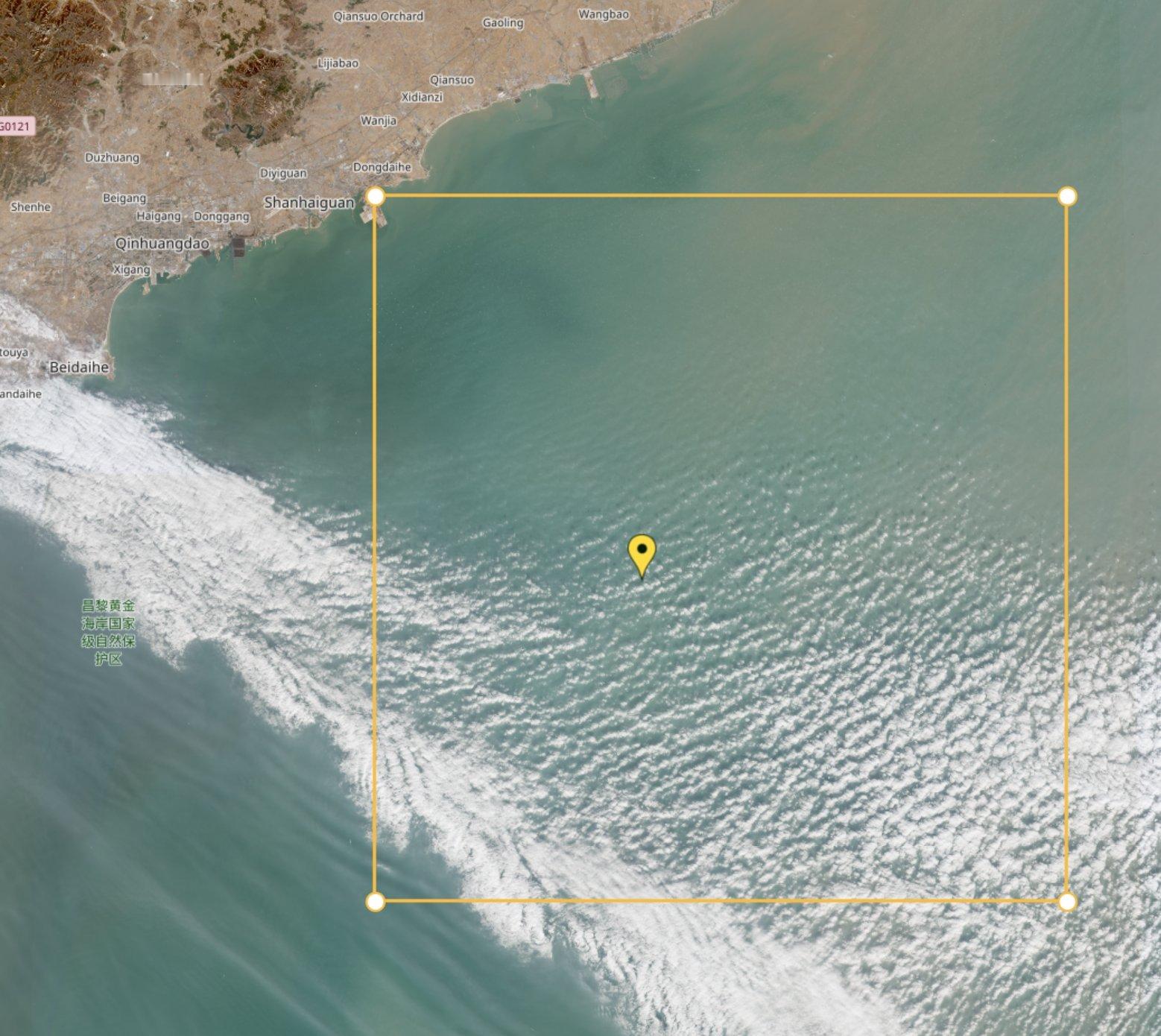 福建舰在渤海某地被卫星拍到 正在接机，加油训练！图源网络烽火问鼎计划福建舰