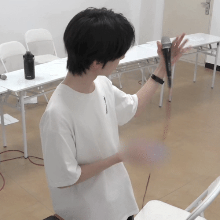 没有不屁滚尿流360°丝滑滚过去的义务 