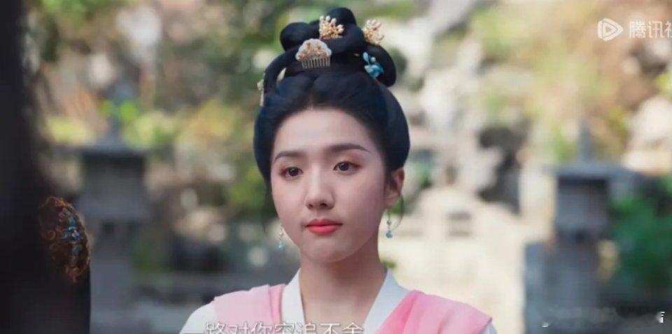 《御赐小仵作2》里的楚河，初看是宠妹无度的暖心兄长，不远千里奔赴京城投奔楚楚，事