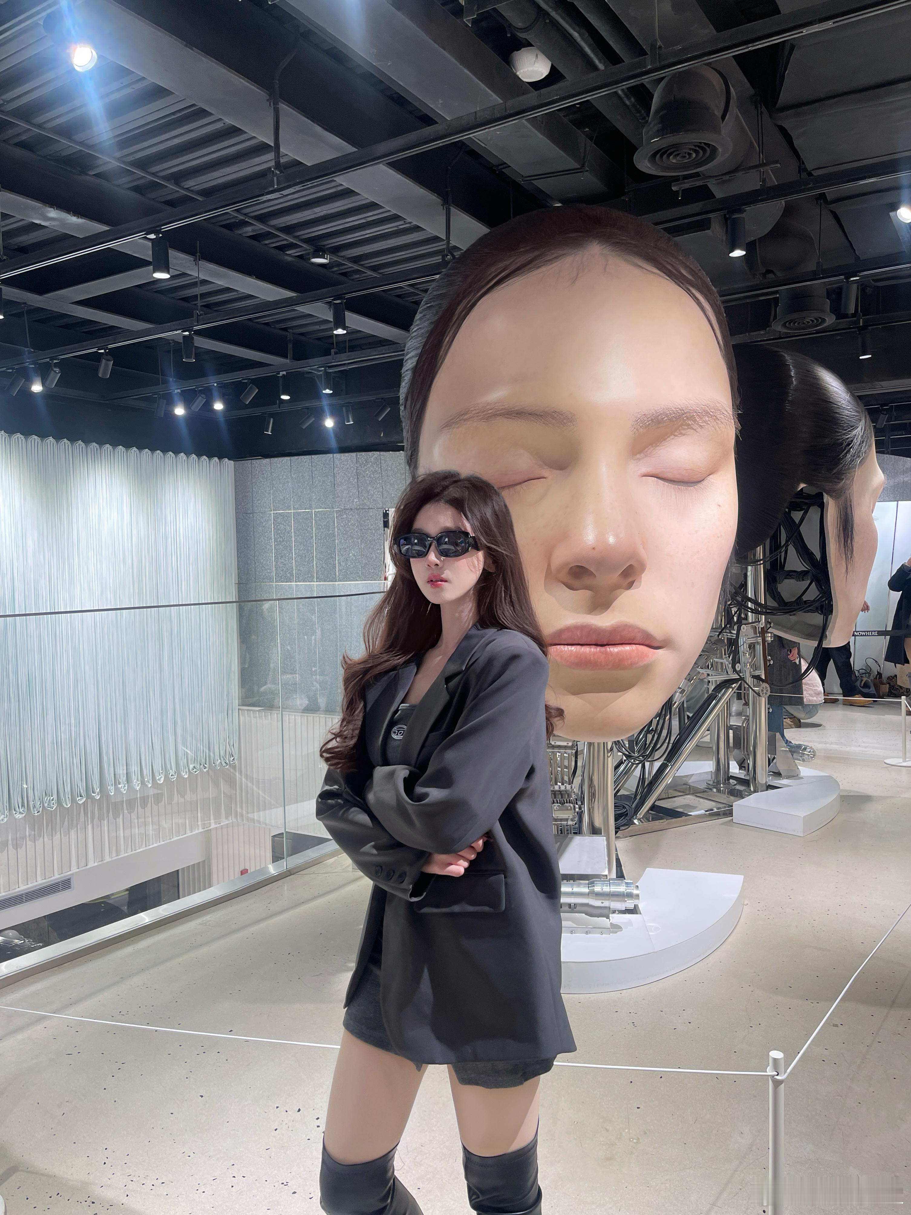 不装逼的照片姐不拍  