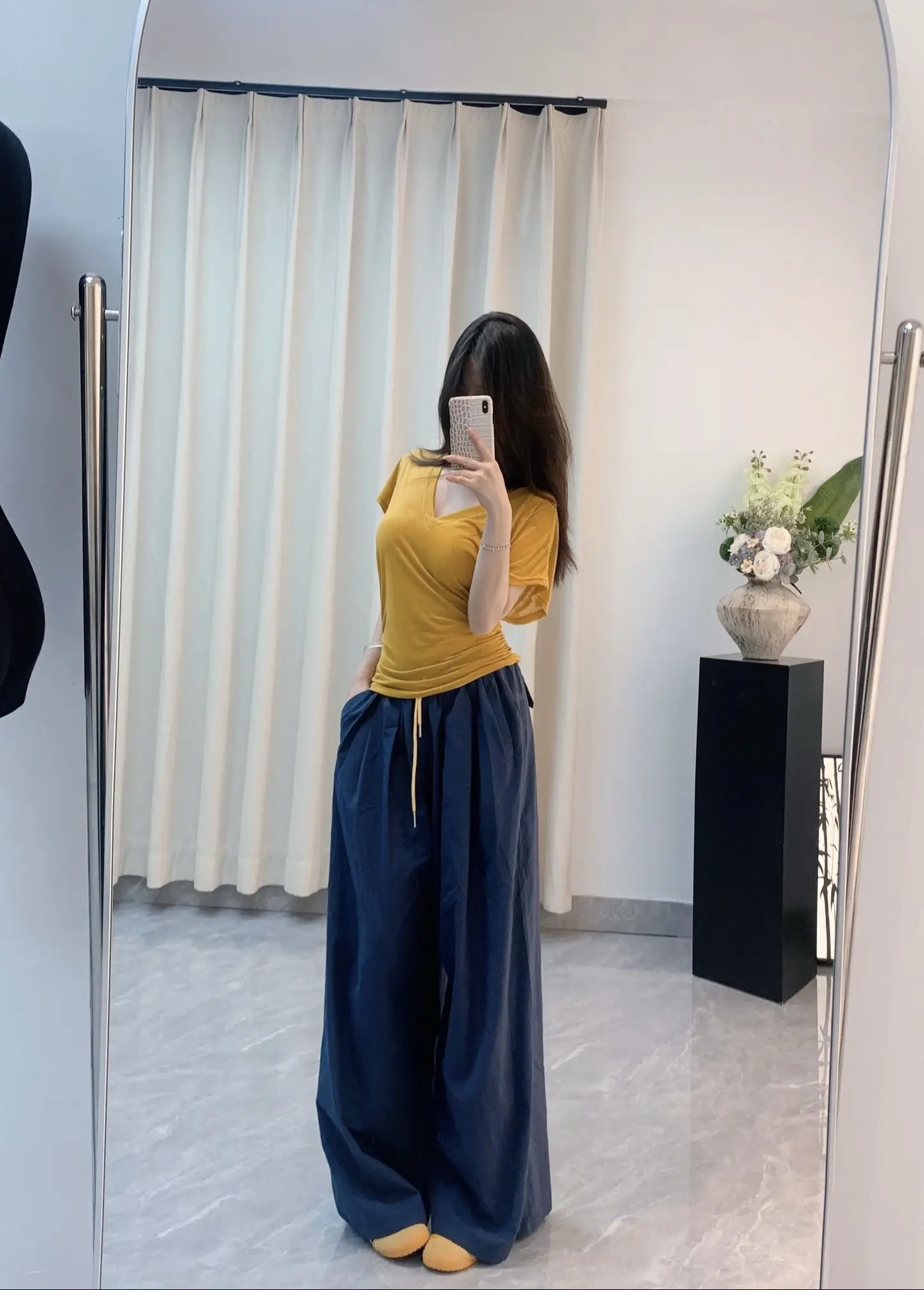 emo都是装的 其实我的日子爽的要命。