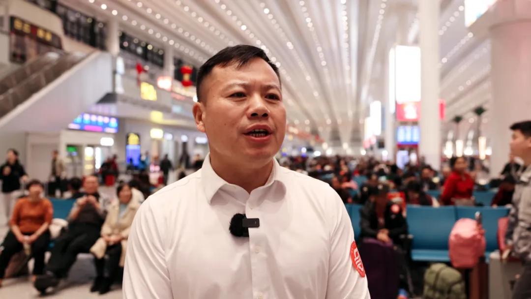 “桃花江”号专列承载400名乡友“回家”